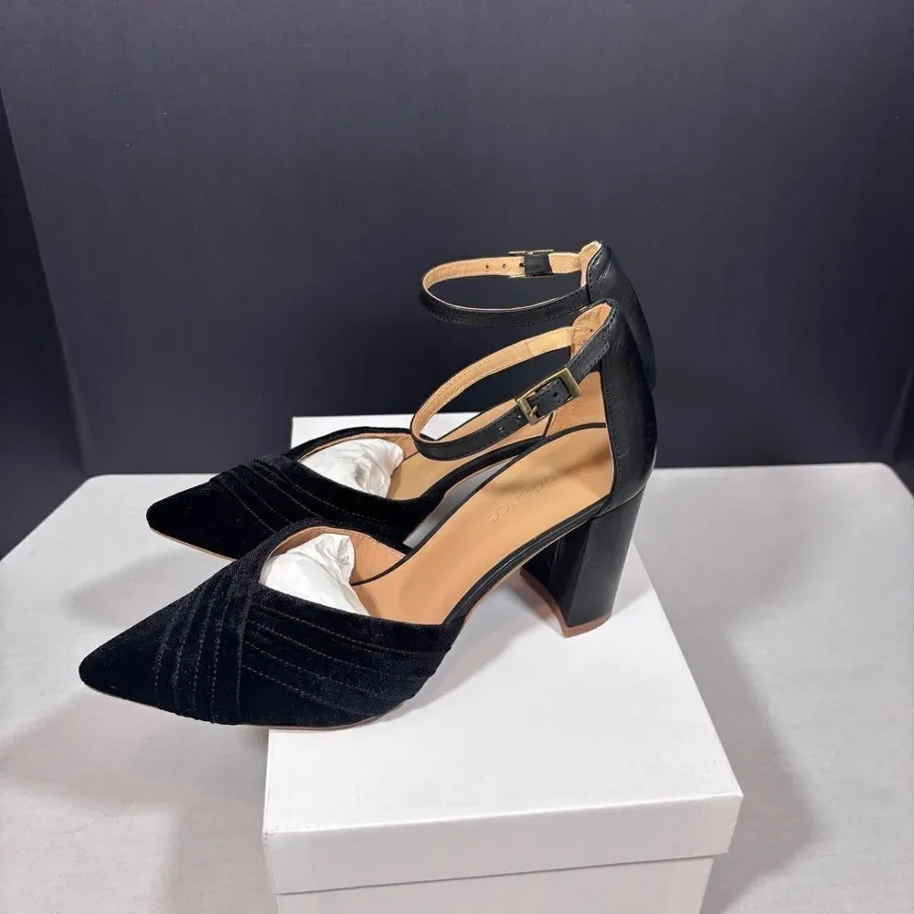 Sundance arden velvet